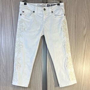 Miss Me White ‘Cuffed Carpi’ with Beige Floral Embroidery ~ Size 28